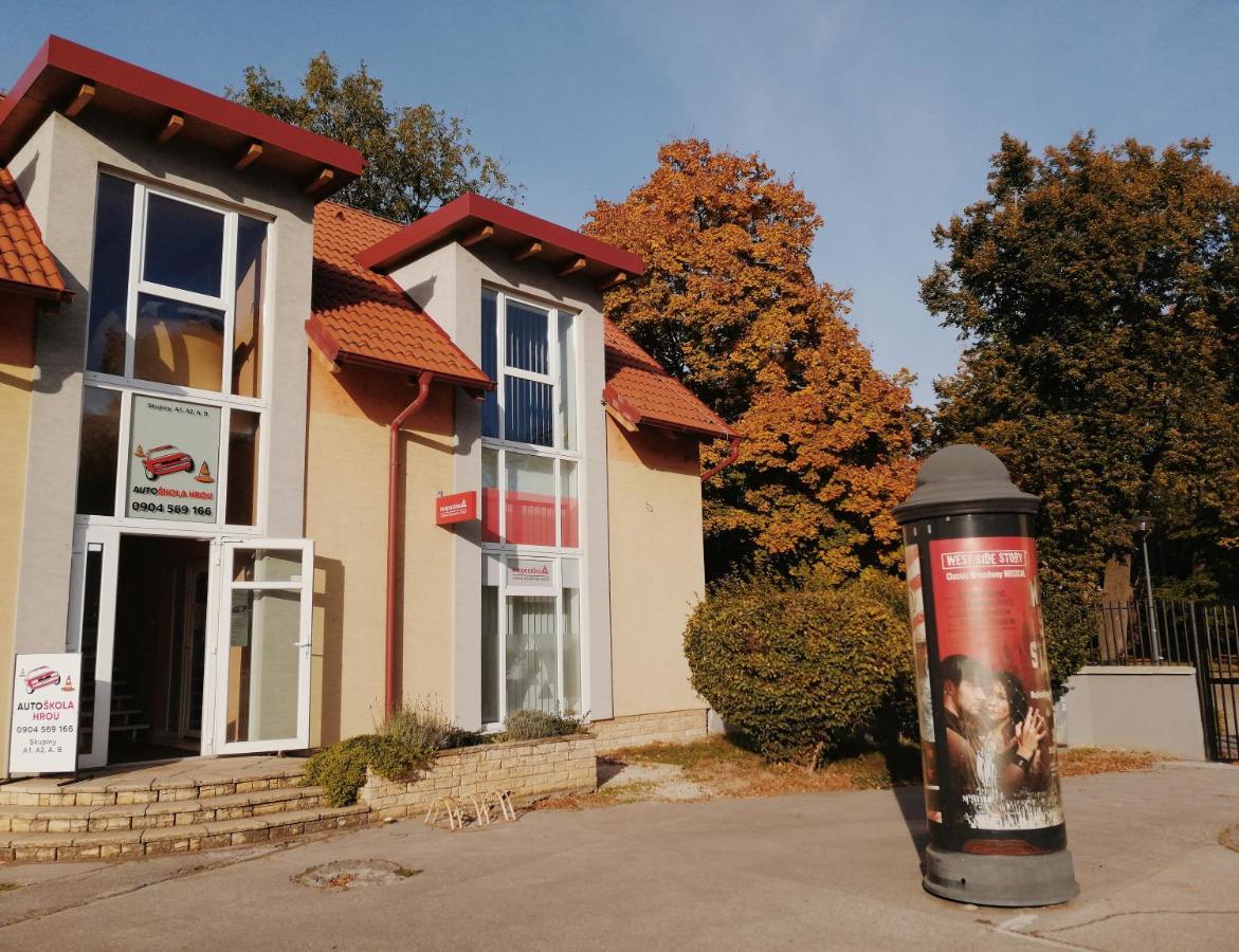 Apartmán pri parku Szered Kültér fotó